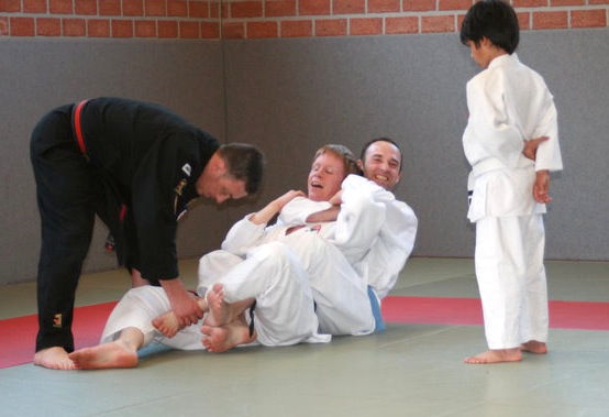 jiu-jitsu-karate-aikido-zelfverdediging-vechtsport judo-club-zele-Berlare karate 17.jpg